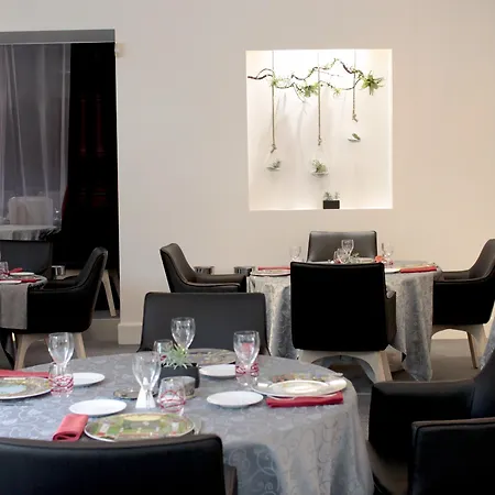 Logis Les Cedres Bleus